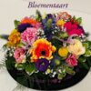 bloementaarten incl onderbord vele kleuren mogeijk , eustoma ,roos, gerbera , groensoorten ,afhankelijk van het aanbod