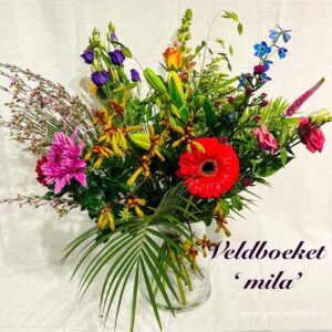 mooi boeket , met oa gerbera ,chrysant ,eustoma,alstroemeria ,lelie ,